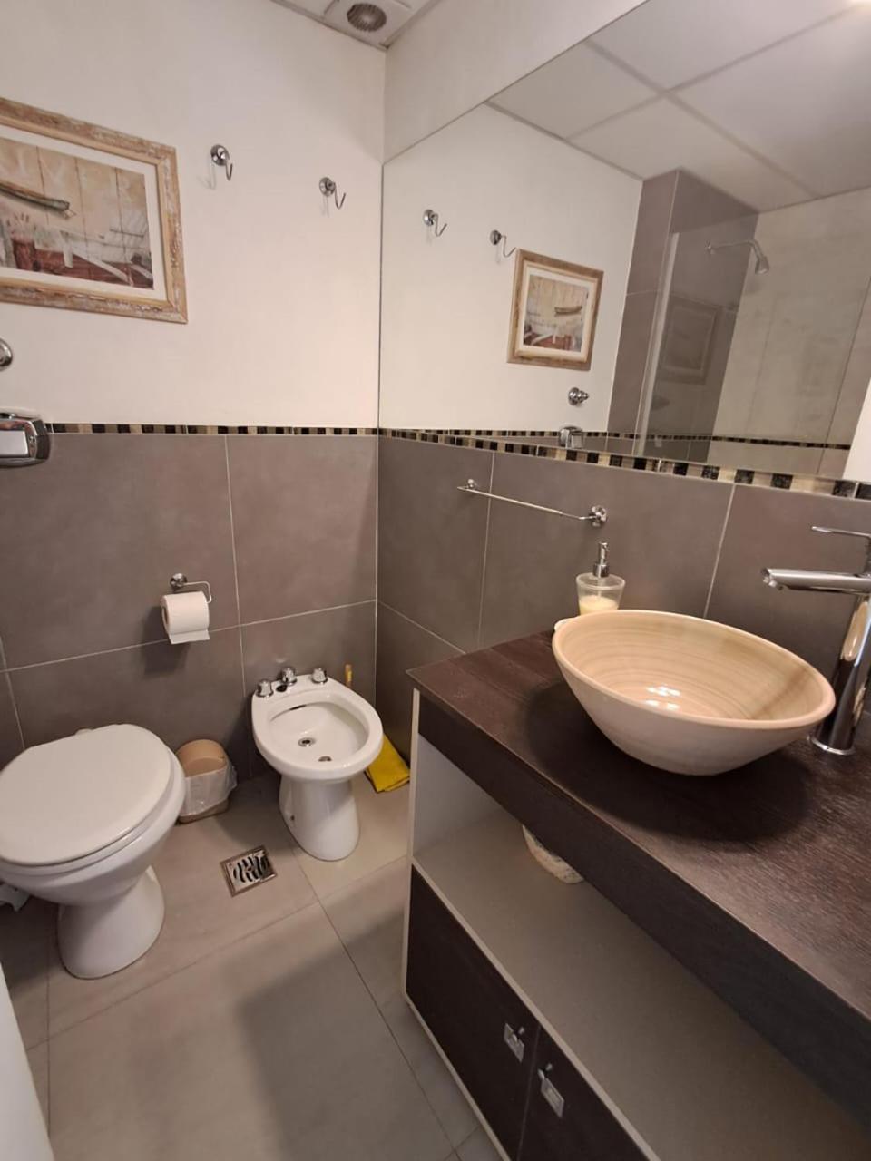Aires De Apartment *